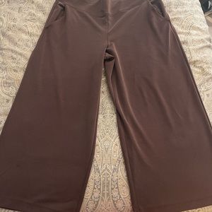 Athleta Seasoft pant size LT